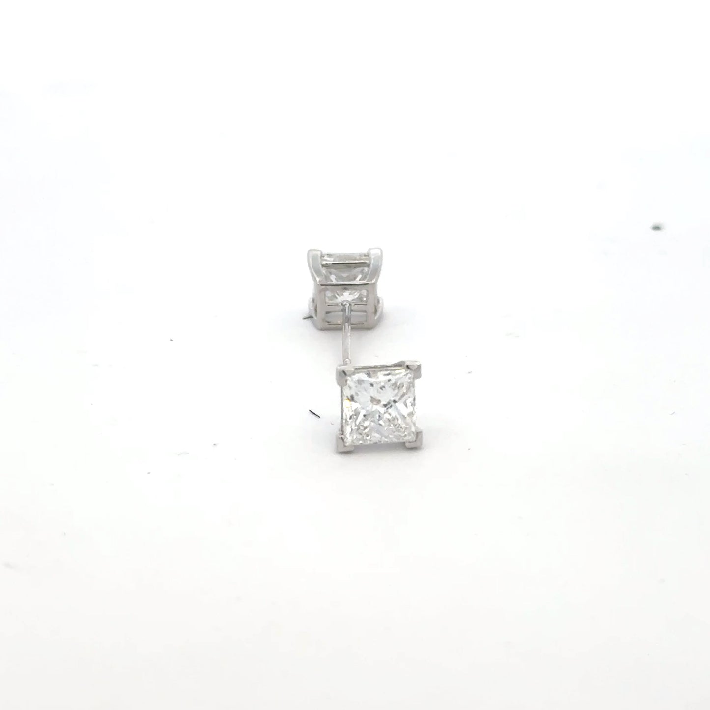 K18WG ラボグロウンダイヤモンド イヤリング ピアス