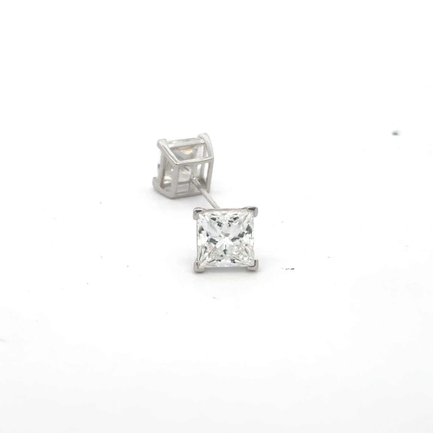 K18WG ラボグロウンダイヤモンド イヤリング ピアス