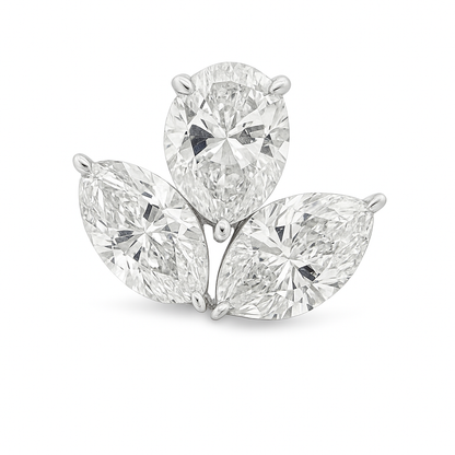 K18ホワイトゴールド ラボグロウンダイヤモンドイヤリング（オーバルカットとペアカット）