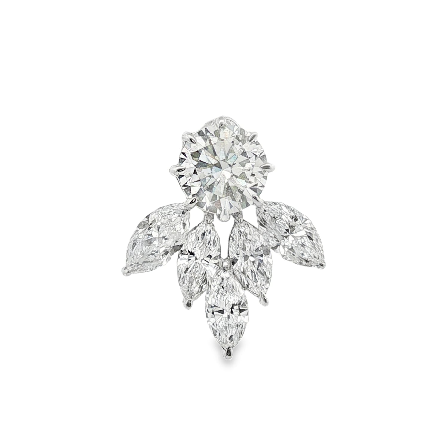 K18ホワイトゴールドラボグロウンダイヤモンドスタッドピアス - ラウンドブリリアントカット、マーキスカット